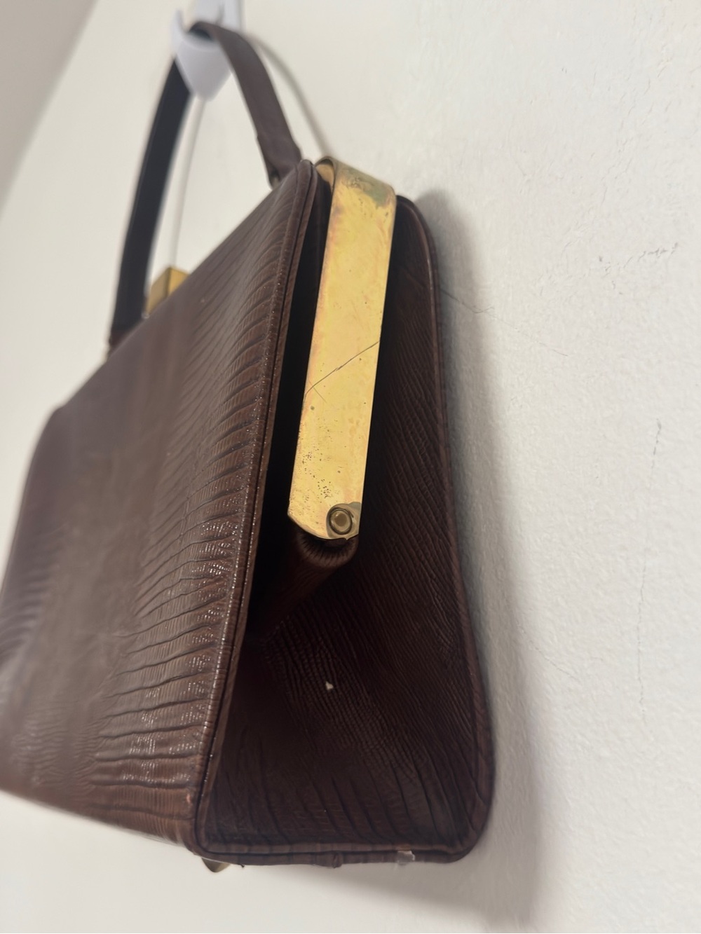Vintage Brown Lizard Embossed Structured Top Handle Frame Handbag Gold Tone - Picture 16 of 16